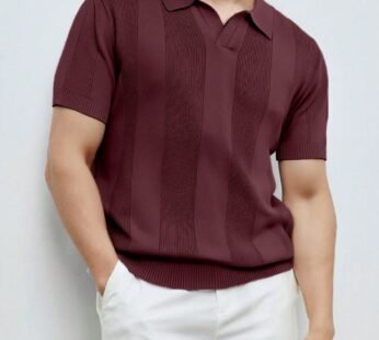 Men’s Burgundy Short-Sleeve Knit Polo – Minimalist Summer Buttoned Style