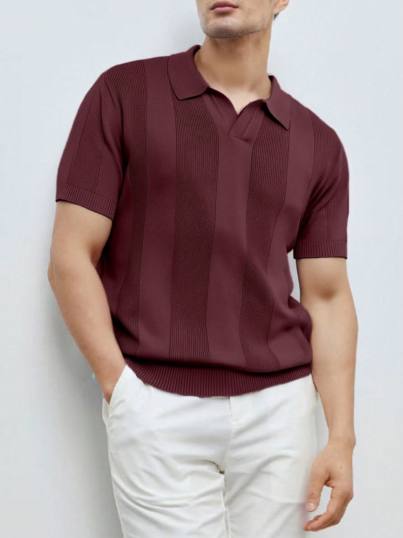 Men’s Burgundy Short-Sleeve Knit Polo – Minimalist Summer Buttoned Style