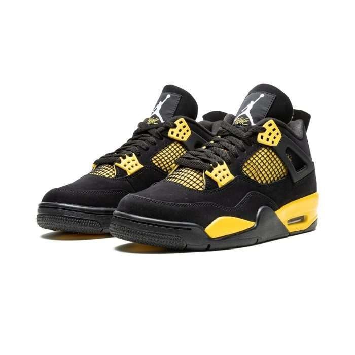 Air Jordan 4 Retro Thunder - Image 2